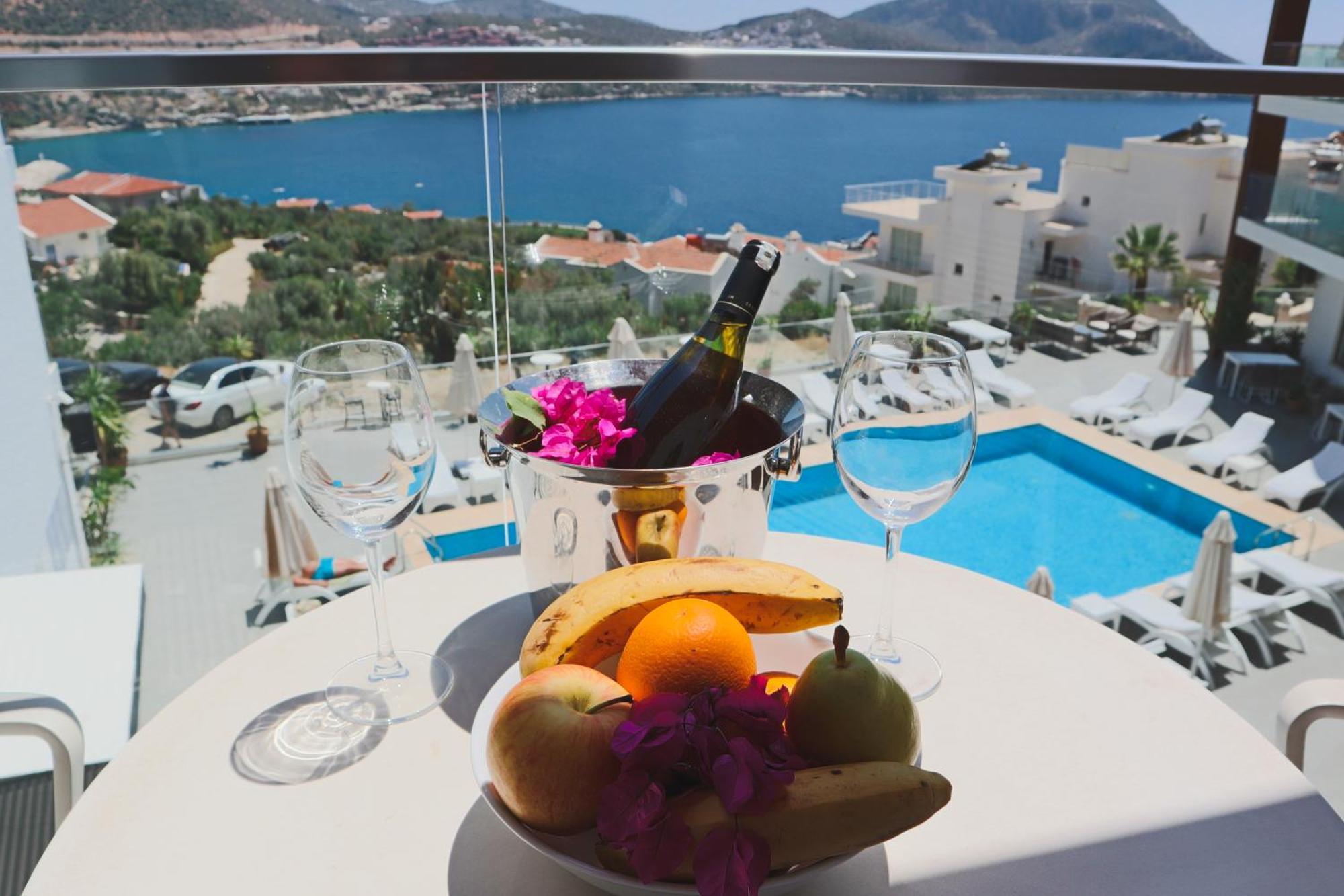 Rhapsody Hotel & Spa Kalkan (Adults Only) Esterno foto