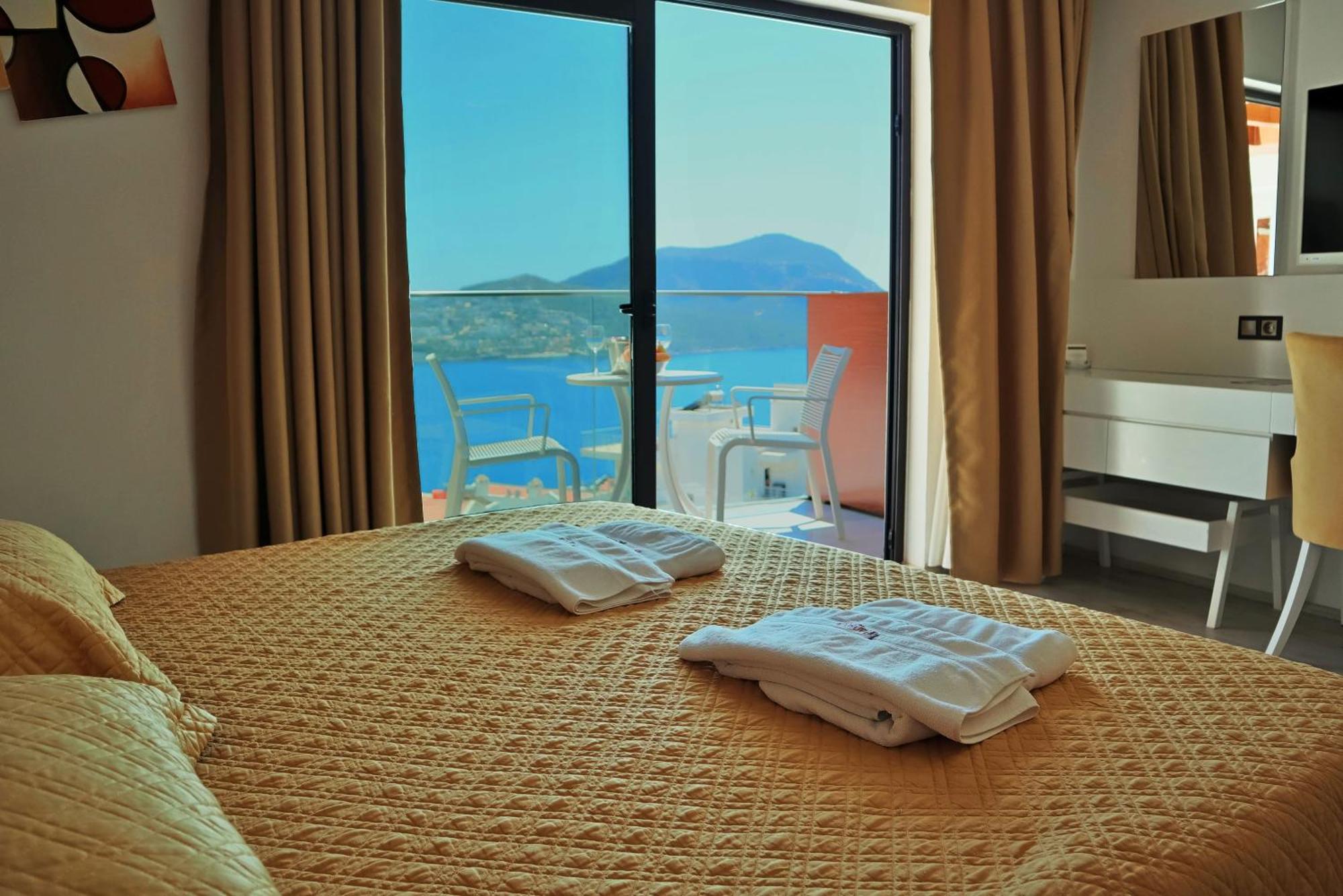 Rhapsody Hotel & Spa Kalkan (Adults Only) Esterno foto