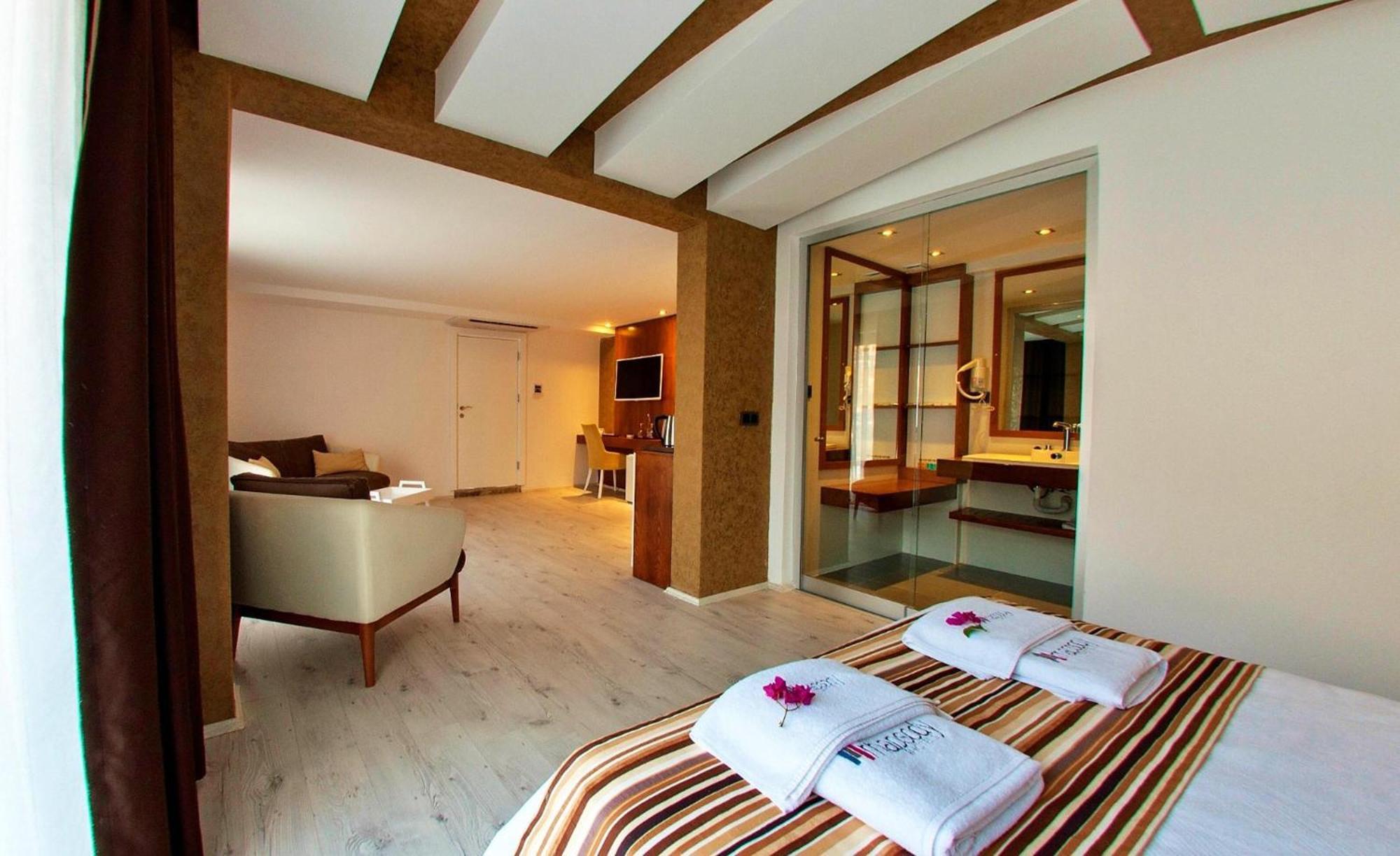 Rhapsody Hotel & Spa Kalkan (Adults Only) Esterno foto
