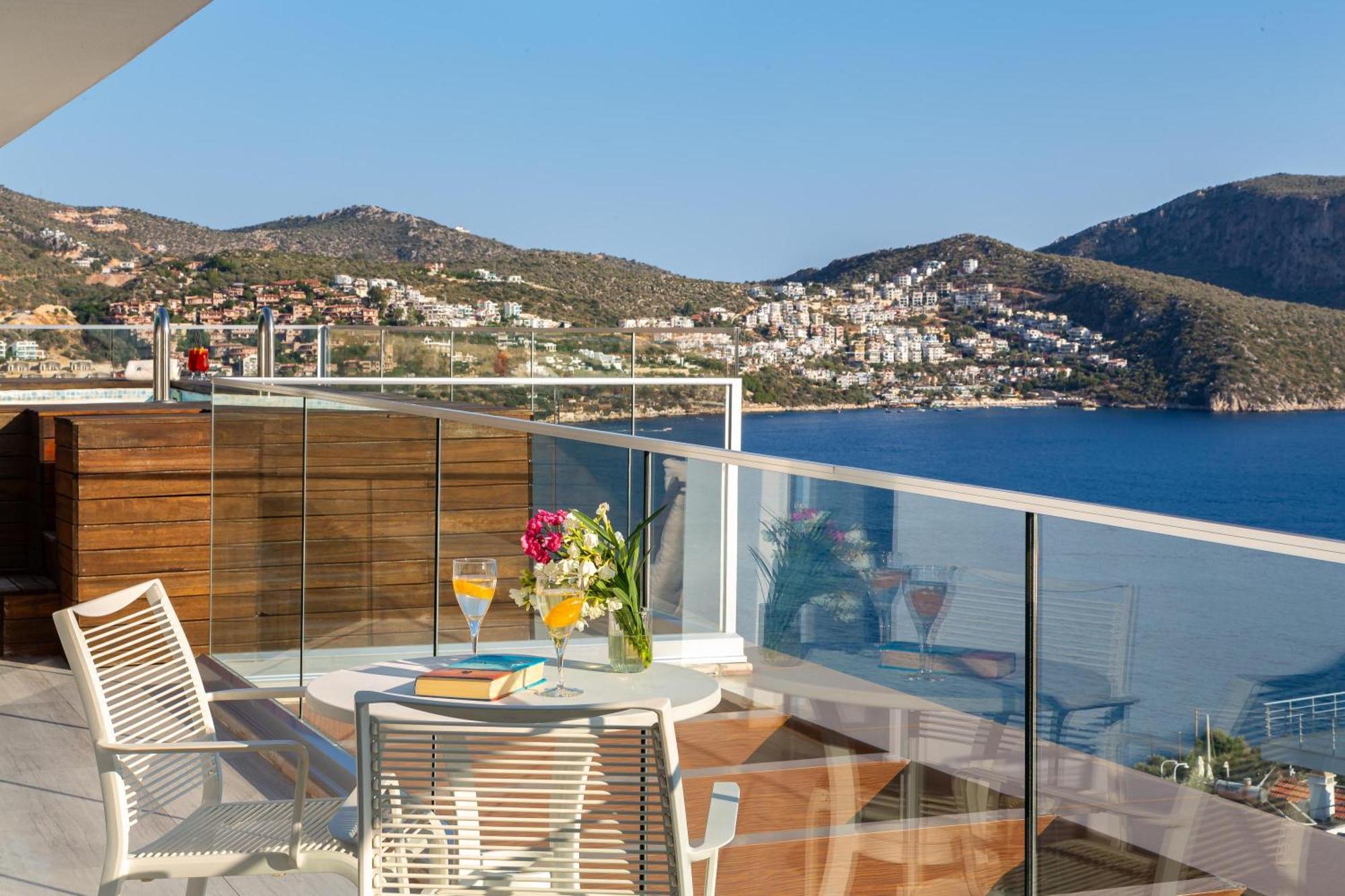 Rhapsody Hotel & Spa Kalkan (Adults Only) Esterno foto