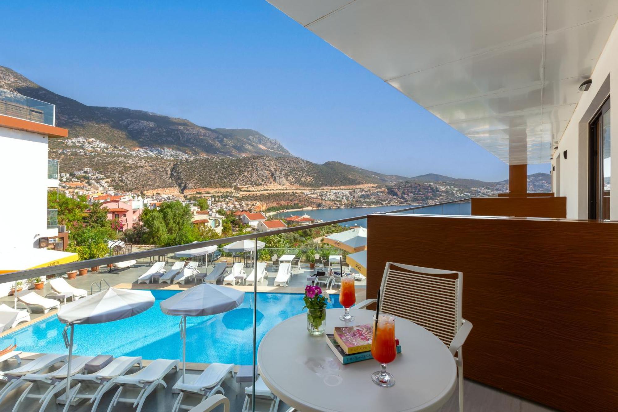 Rhapsody Hotel & Spa Kalkan (Adults Only) Esterno foto