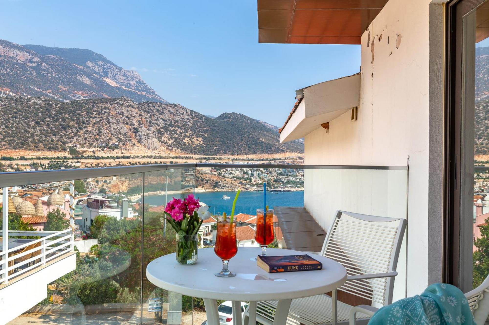 Rhapsody Hotel & Spa Kalkan (Adults Only) Esterno foto